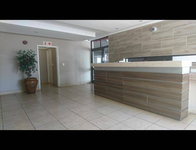 2 BEDROOM PROPERTY TO RENT IN CLAREMONT